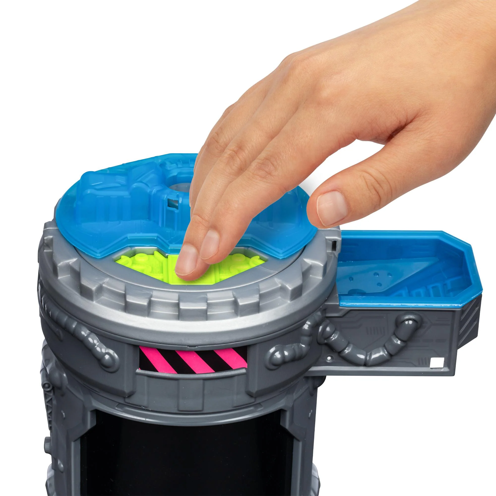 MR. BEAST LAB - Mutator Action Figs -Stealth Panther